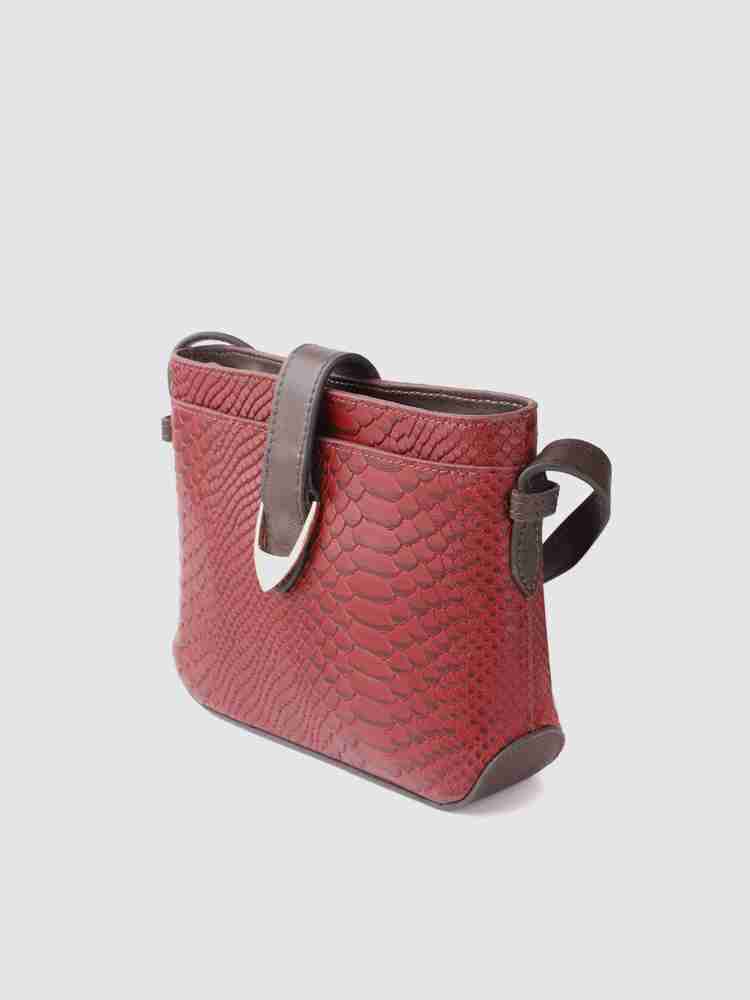 Hidesign sling bags online