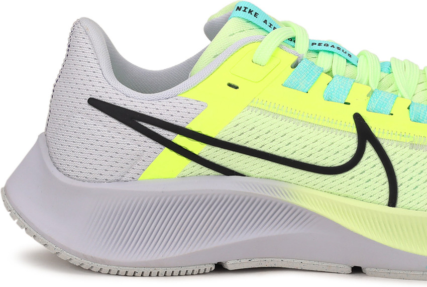 nike women's air zoom pegasus 36 running shoes black yellow green