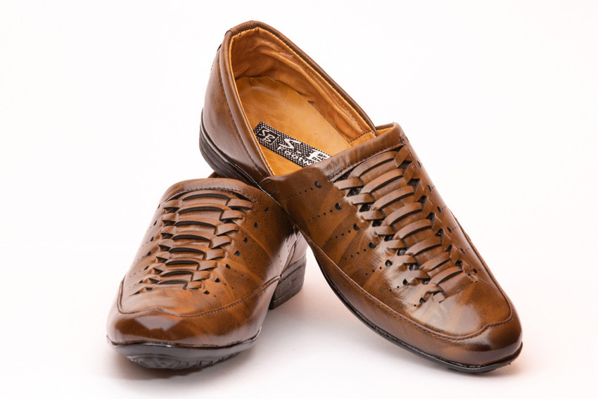 SB FOOTWEAR Casuals For Men Buy SB FOOTWEAR Casuals For Men