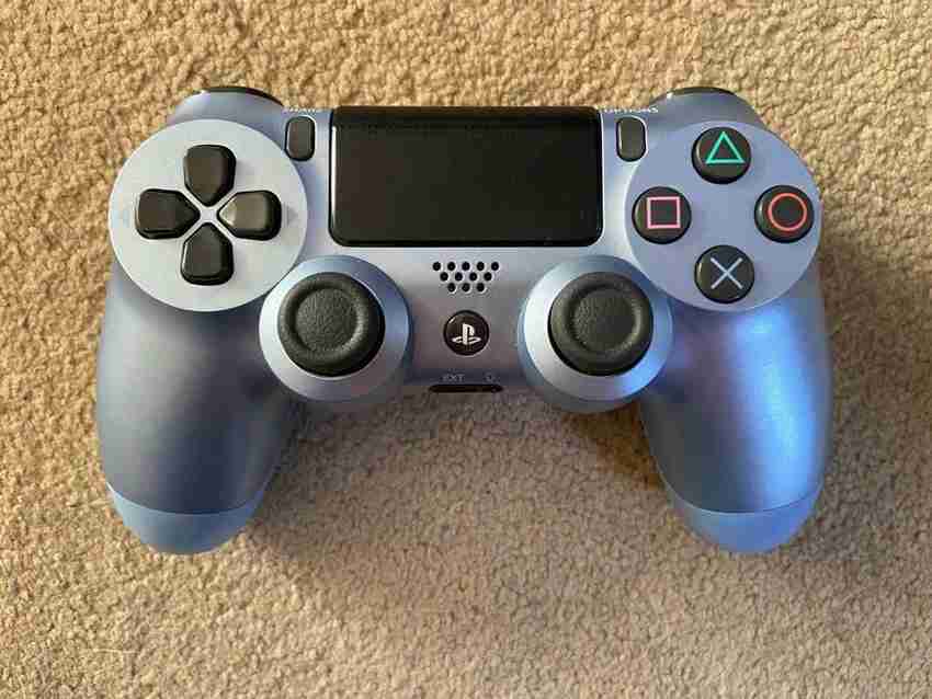 Ps4 titanium shop blue controller