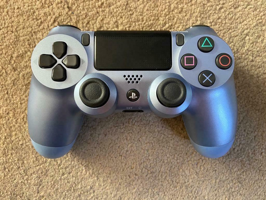 Ps4 controller titanium blue hotsell