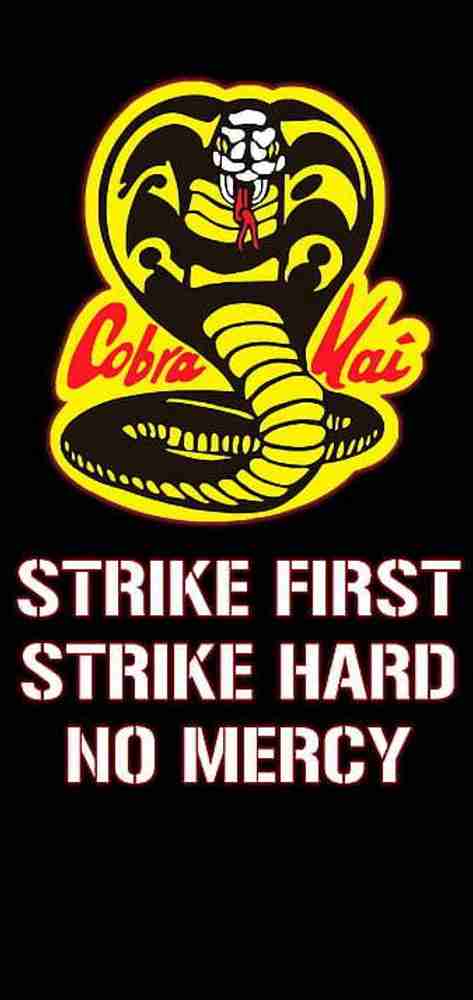Cobra Kai - 2D PVC Schlüsselanhänger - Strike first, strike hard. No Cobra Kai - 2D PVC Schlüsselanhänger - Strike first, strike hard. No
