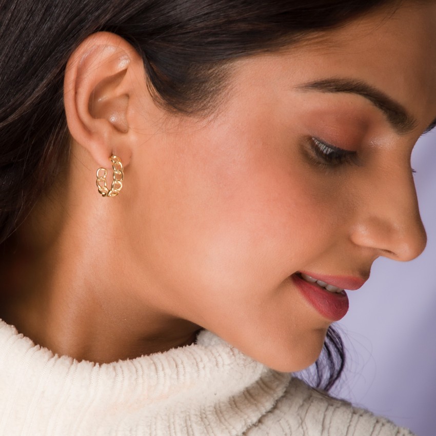 Anushka deals sharma earrings