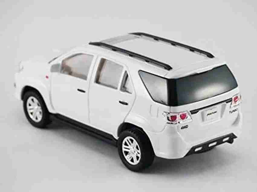 Toyota fortuner toy store
