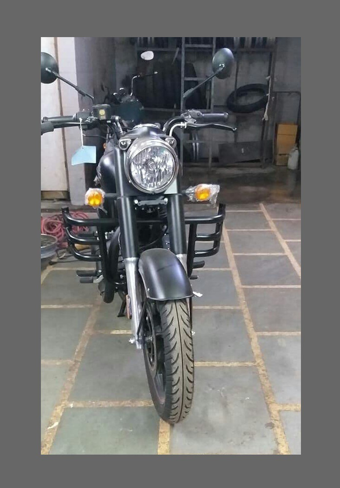 Royal enfield classic sales 350 bumper