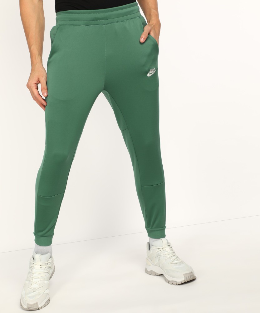 Nike clearance trousers flipkart