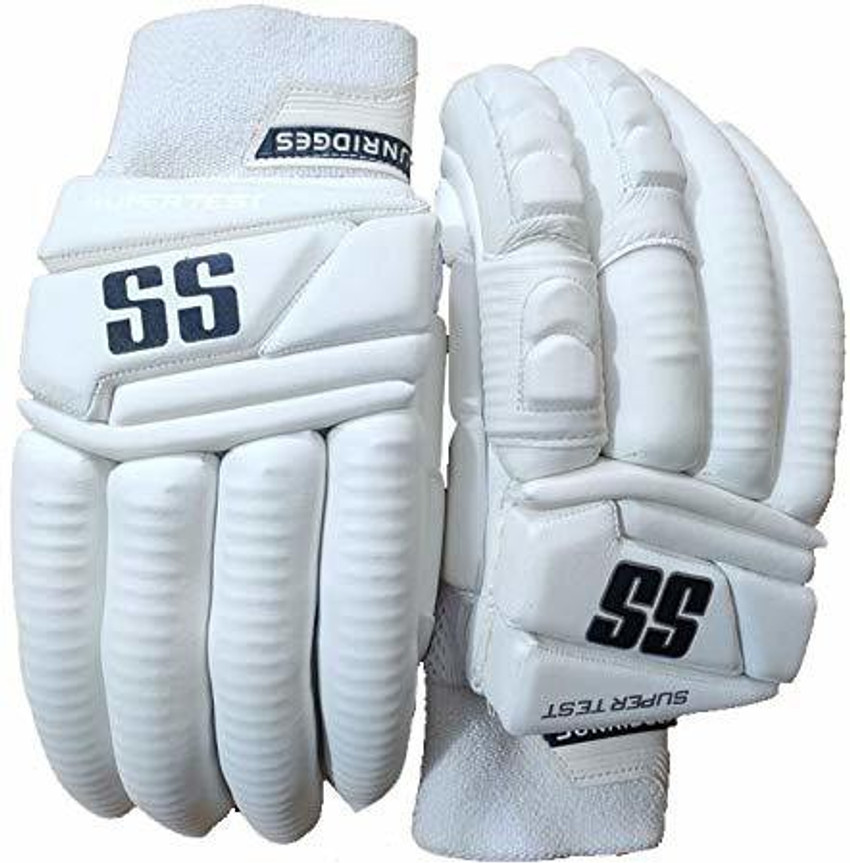 Batting shop gloves flipkart