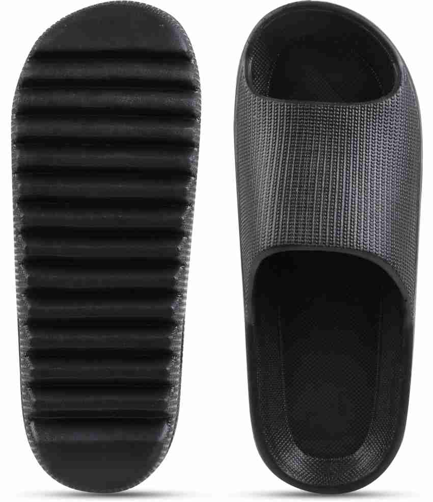 Yeezy best sale slides slippers