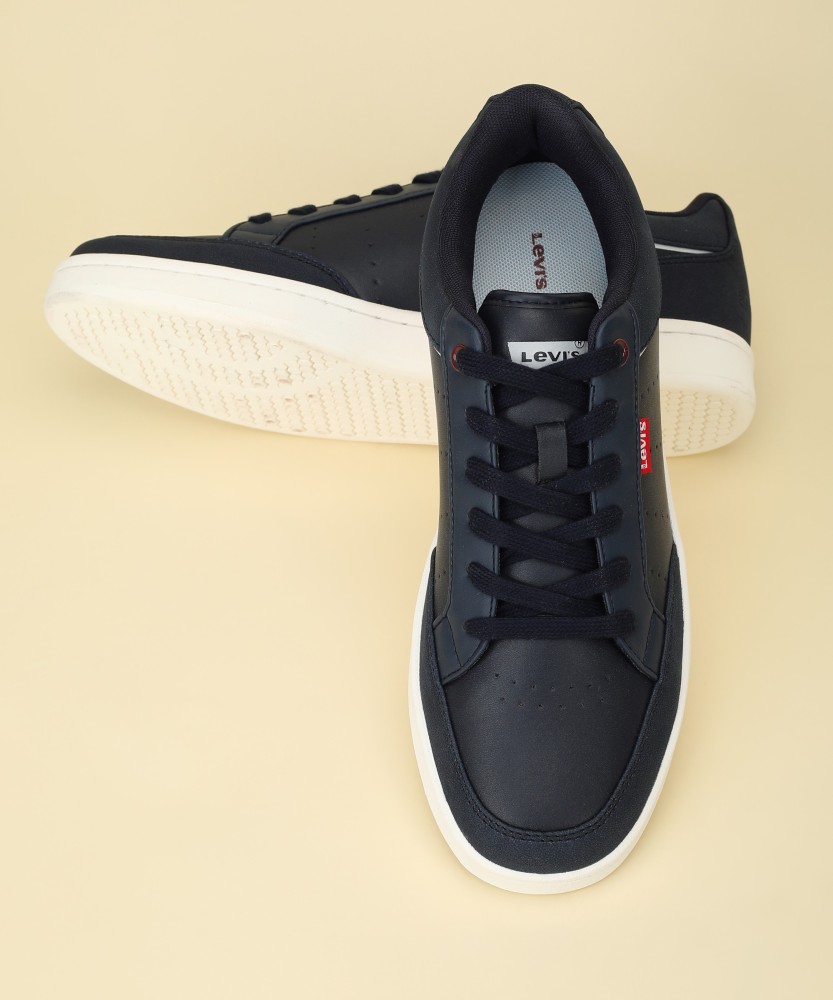 Levis store sneakers online