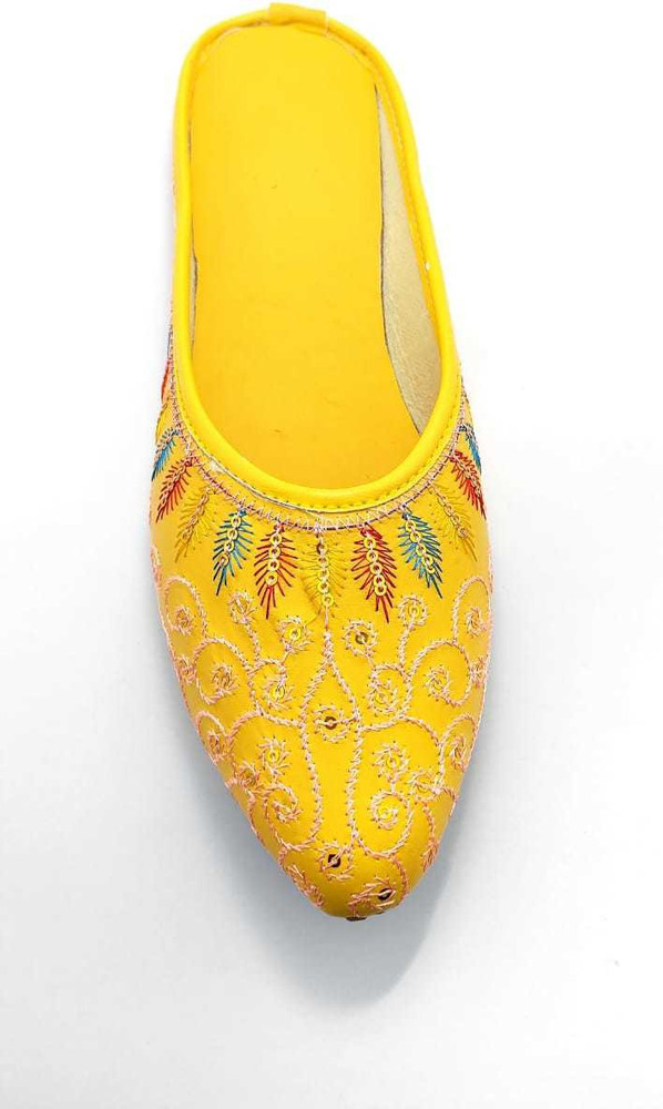 Flat juti online for girls