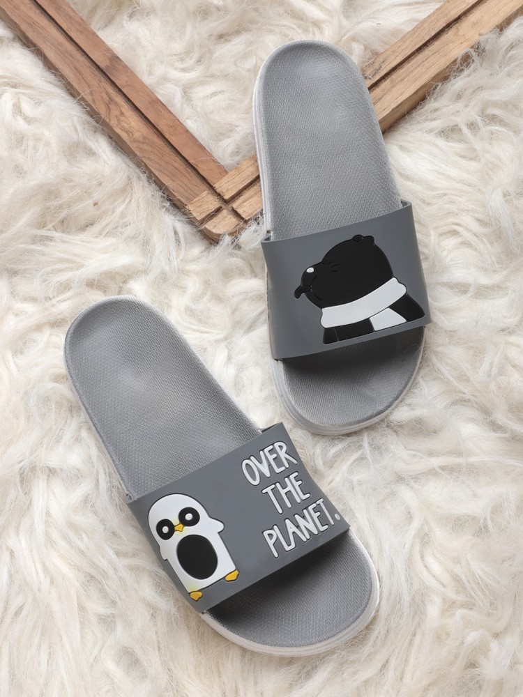 Girls on sale grey slippers