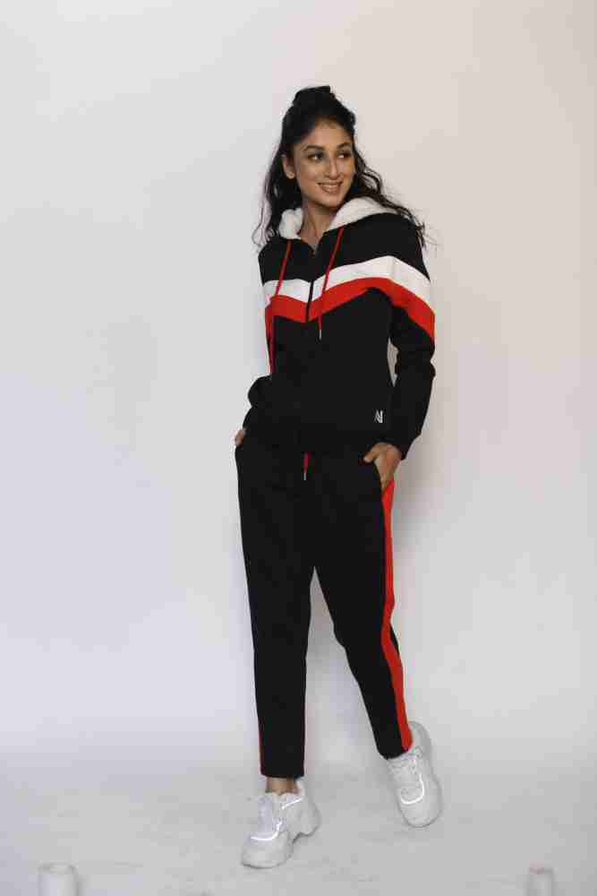 Sunita-Nx ex.innerwear & nightwear designer studio - Jockey sports