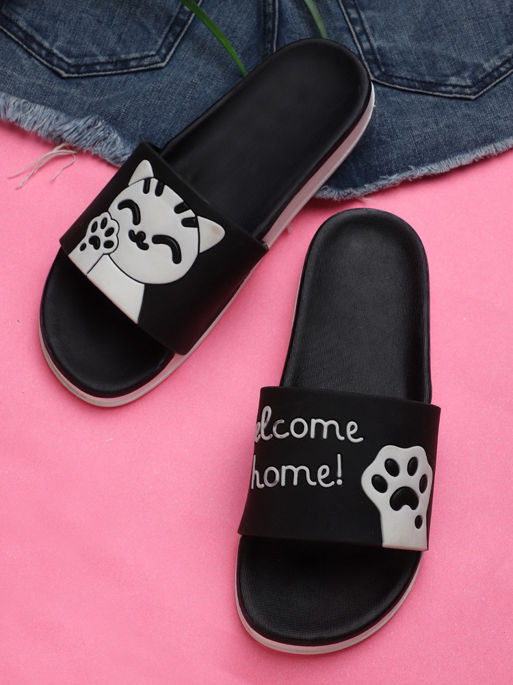 Black shop colour slippers