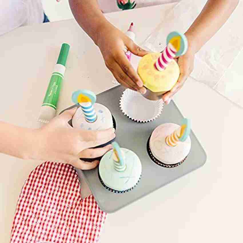 MELISSA DOUG Bake and Decorate Wooden Cupcake Play Food Set
