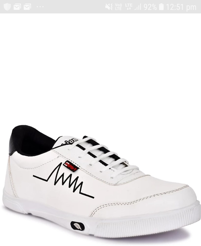 White shoes on on sale flipkart