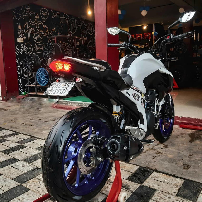 Fz shop tail tidy