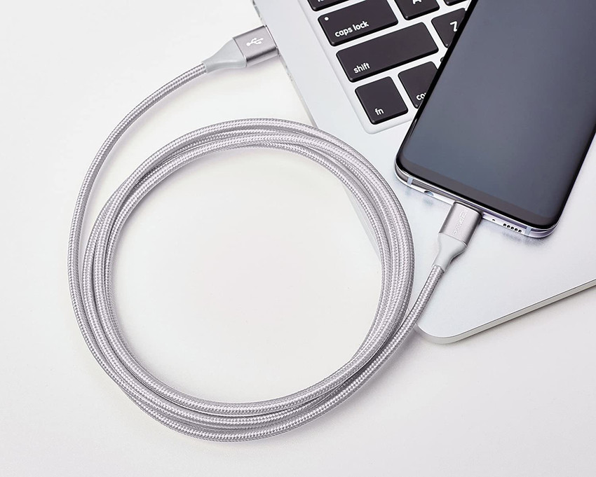 Audi usb shop iphone cable