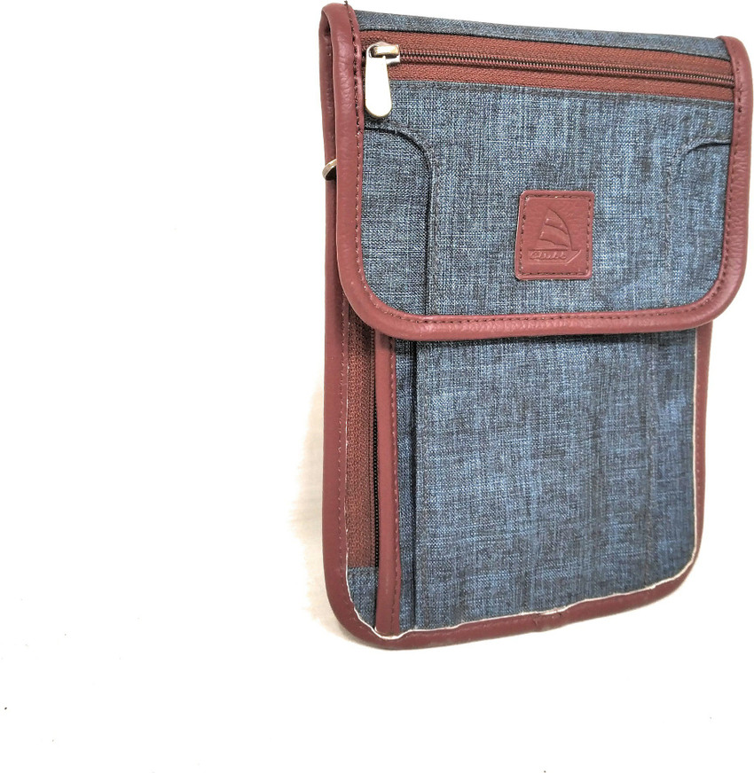 CLUBB Travel passport bag crossbody travel pouch for passport