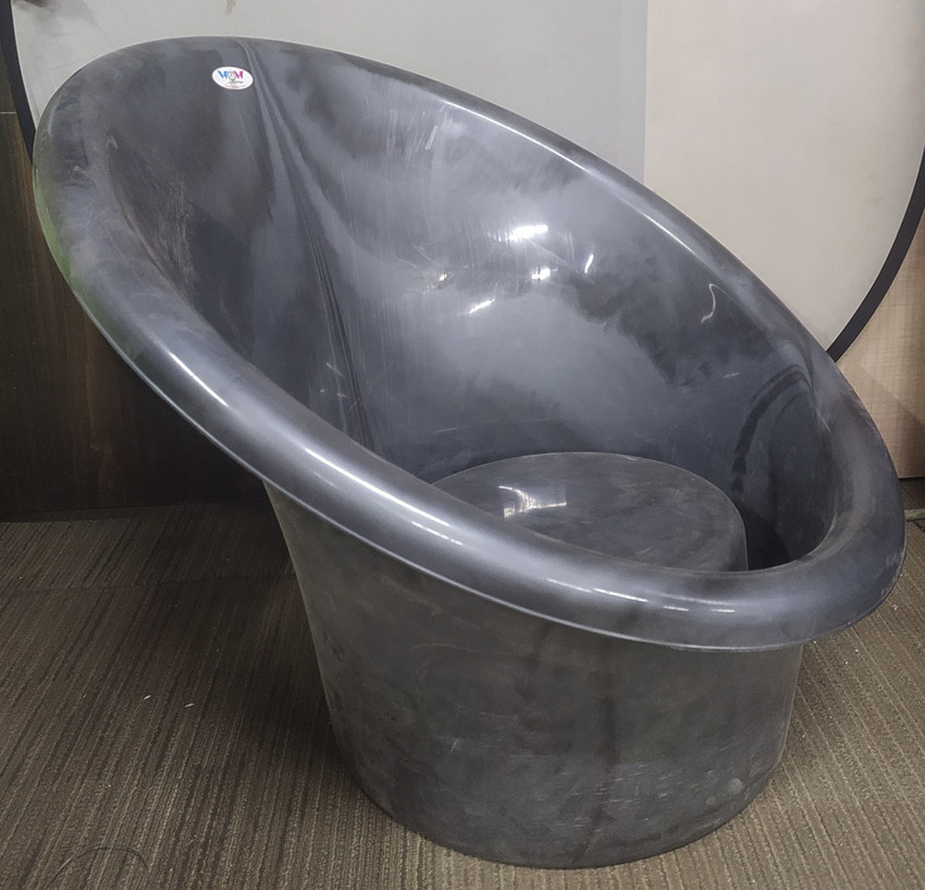Irest tub hot sale chair