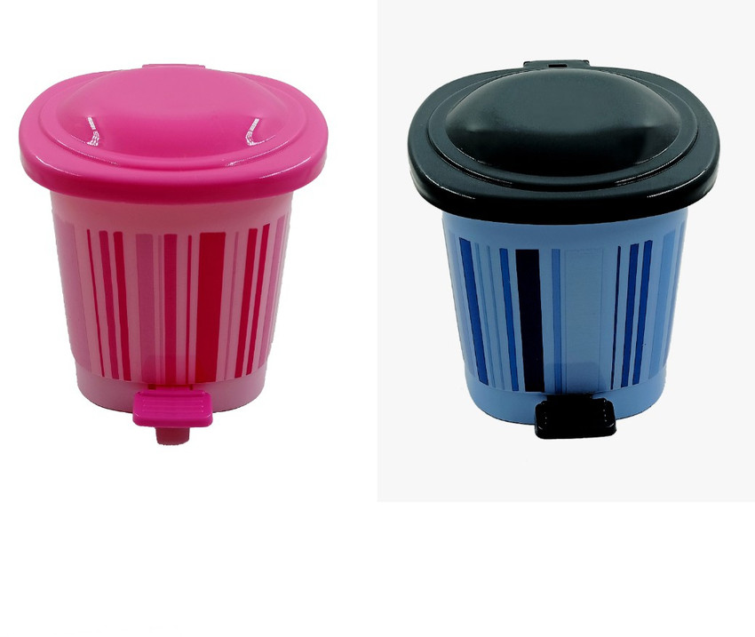 ShubhKraft Small Portable Table Dustbin Desk Dustbin with Attached lid Plastic Dustbin