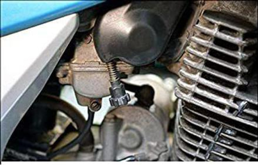 Karizma r top 2013 model price