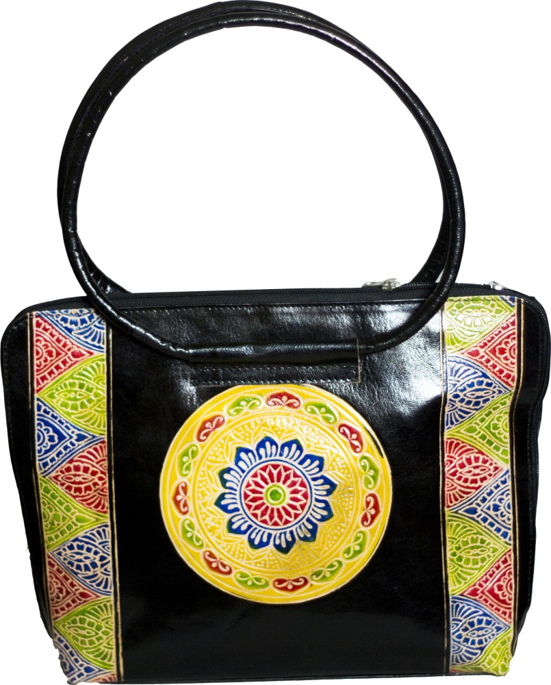 Ananya Leather Handicraft Tan Sling Bag Shantiniketan Pure Leather Women's  Crossbody Shoulder Bag Traditional Block Print Tan - Price in India |  Flipkart.com