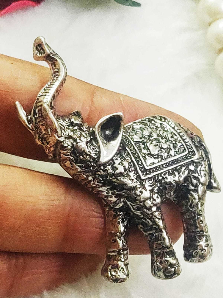 Elephant brooch clearance pin