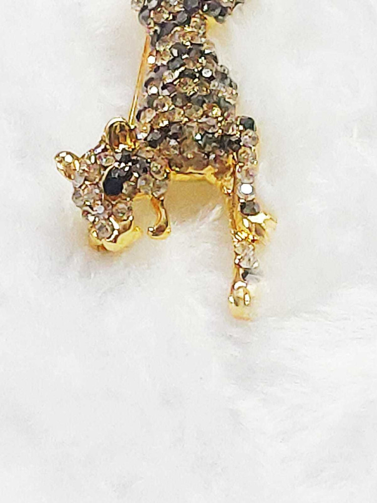 Jaguar brooch hot sale