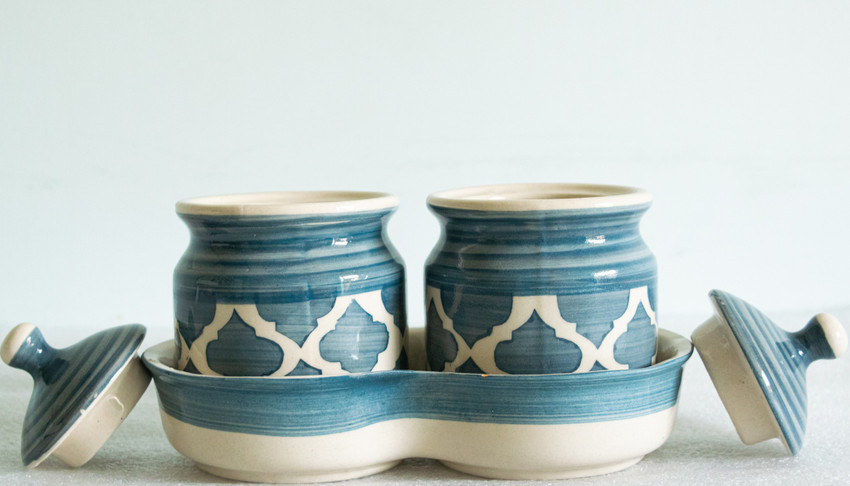 Pickle container for dining table sale