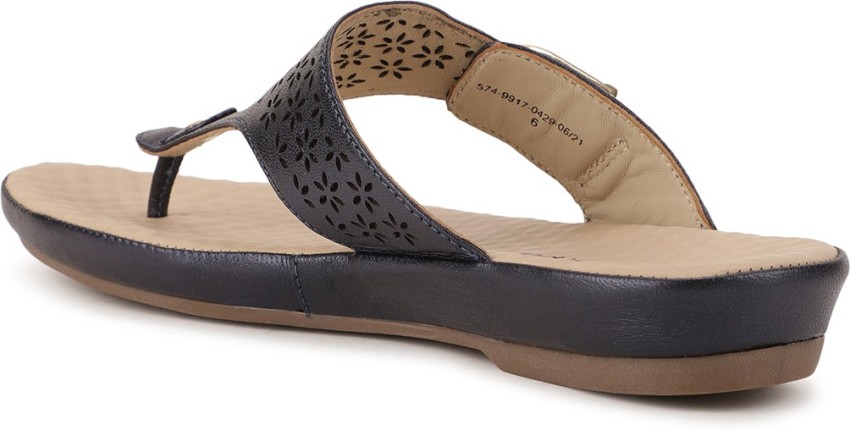 Hush puppies clearance sandals flipkart ladies