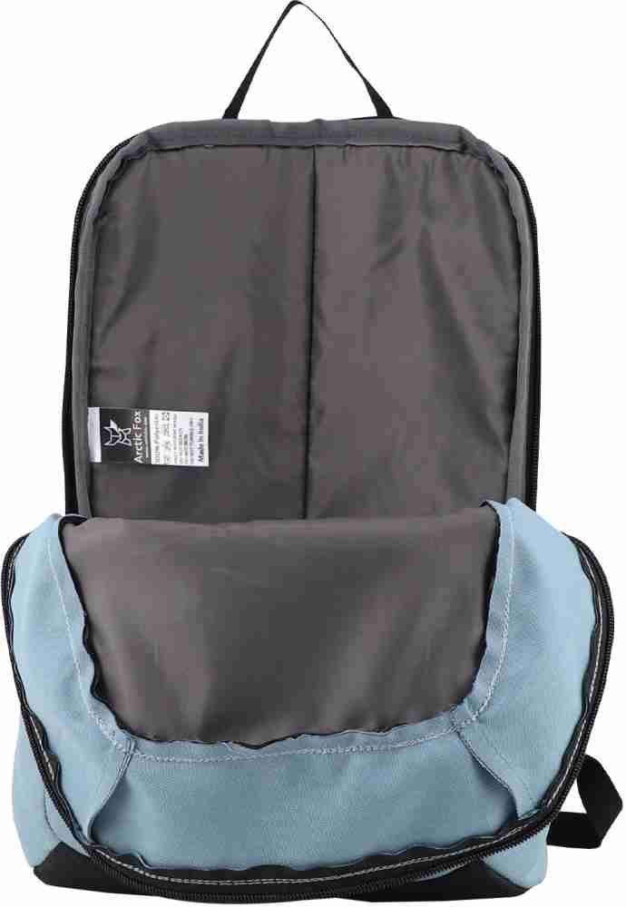 Arctic Fox Pug Turquoise 10 L Backpack Turquoise Price in India