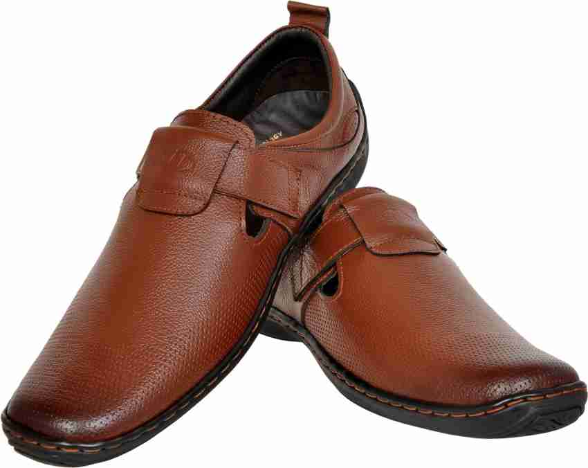 Ezok Men Brown Moccasin Driving Leather Carlo Loafers