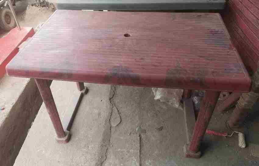 Olx plastic best sale dining table