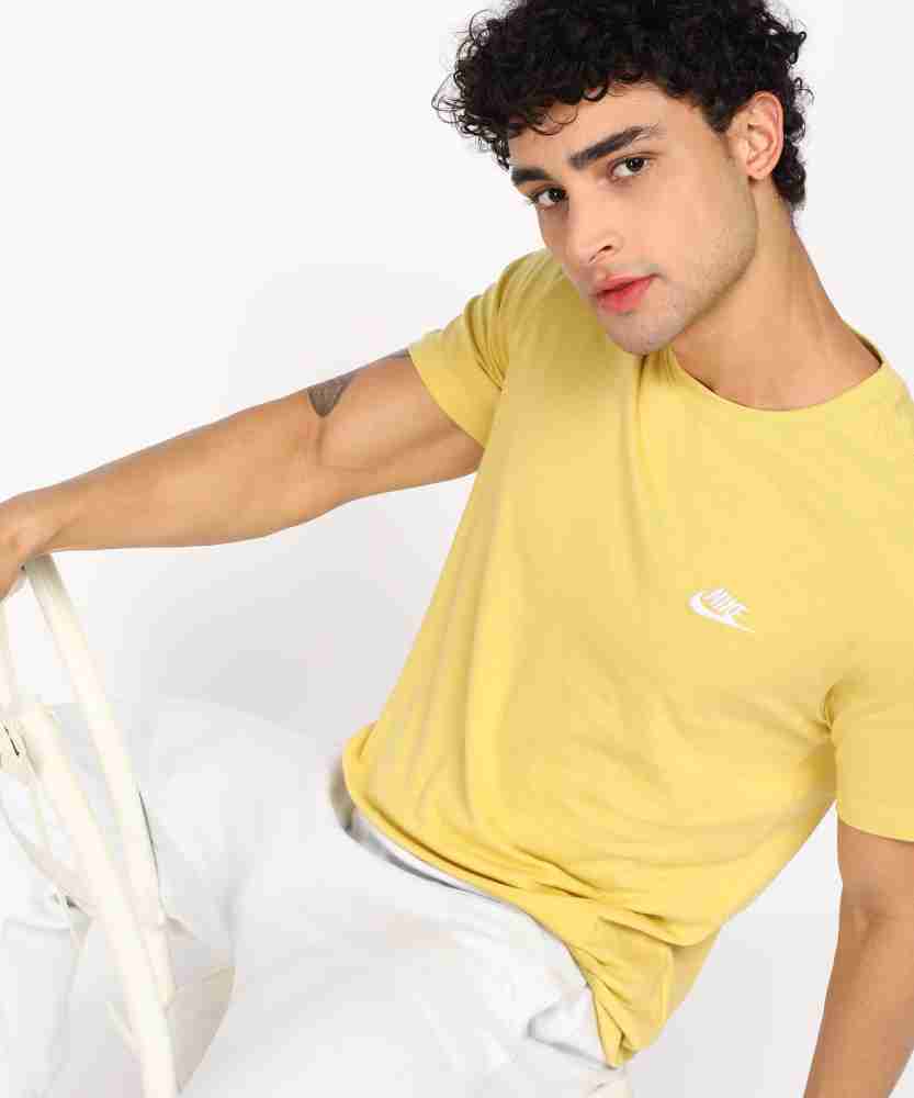 NIKE Solid Men Round Neck Yellow T Shirt Buy NIKE Solid Men