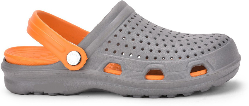 Aqualite top crocs online