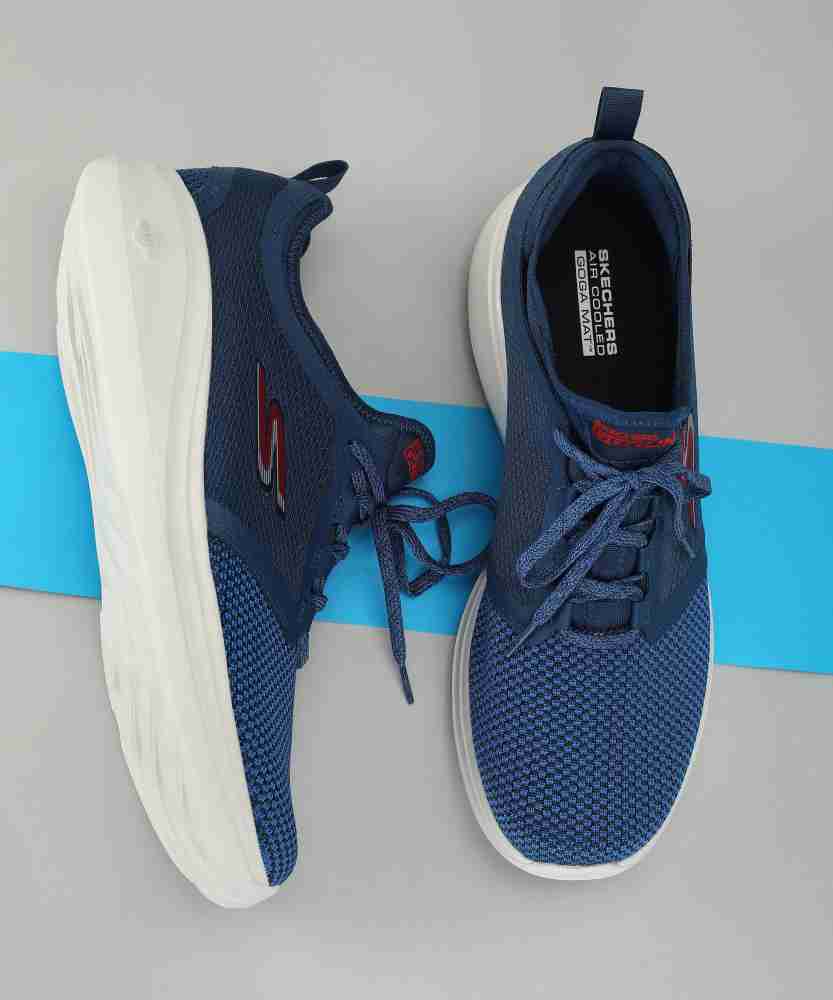 Skechers go run fast on sale invigorate