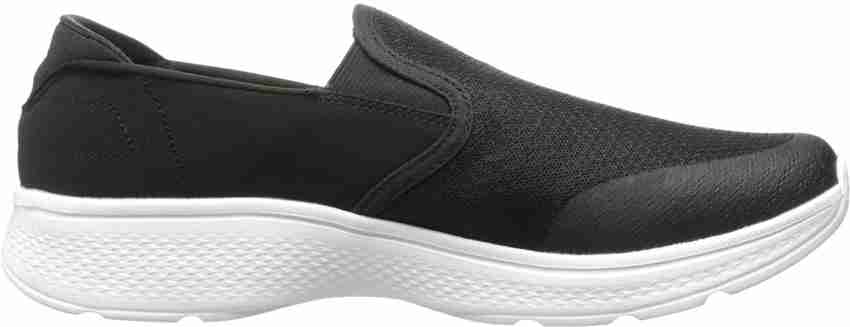 Skechers go clearance walk 4 contain