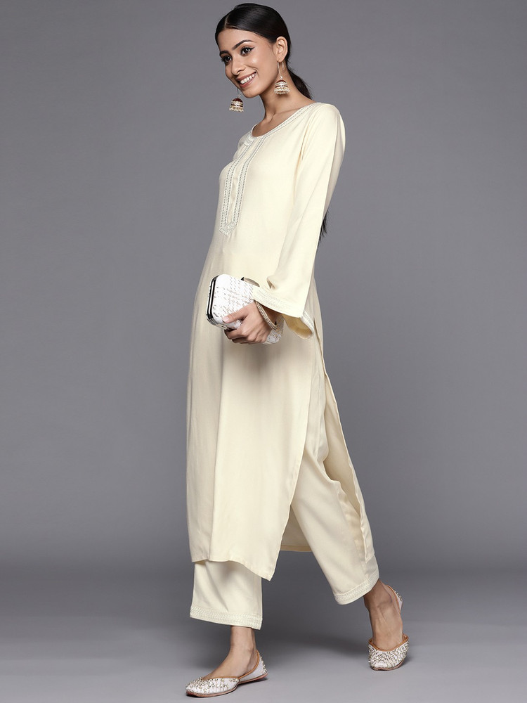 Aggregate 79+ cream wool pants super hot in.eteachers