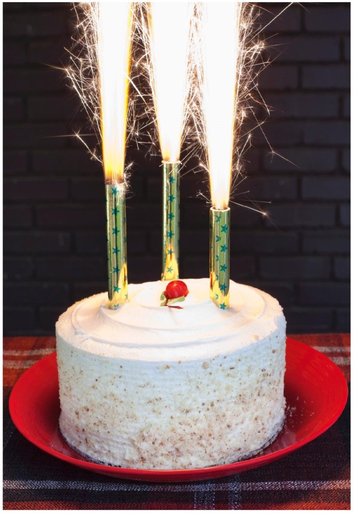 Your Last Meal' podcast explores history of why we eat cake and light  candles for birthdays - MyNorthwest.com
