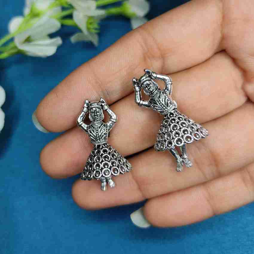 Doll earrings shop