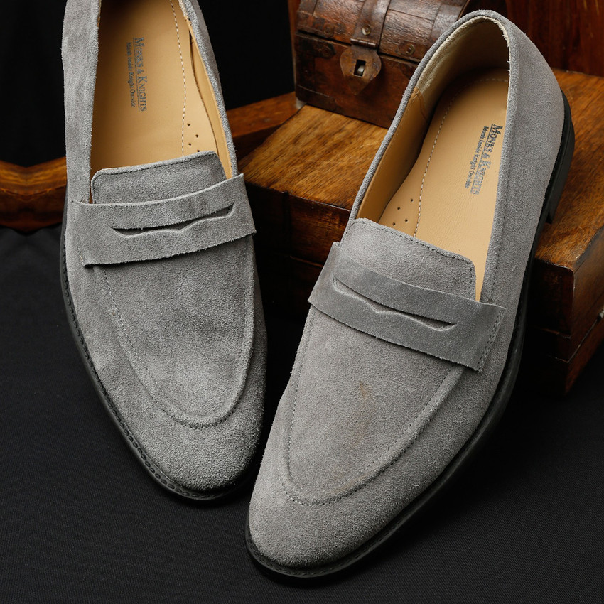 Monks and knights shoes discount