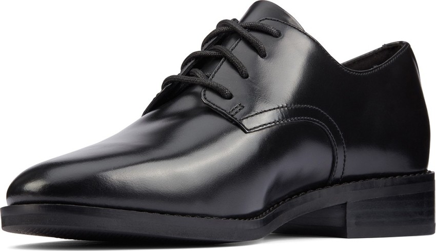 Clarks 2024 derby shoe