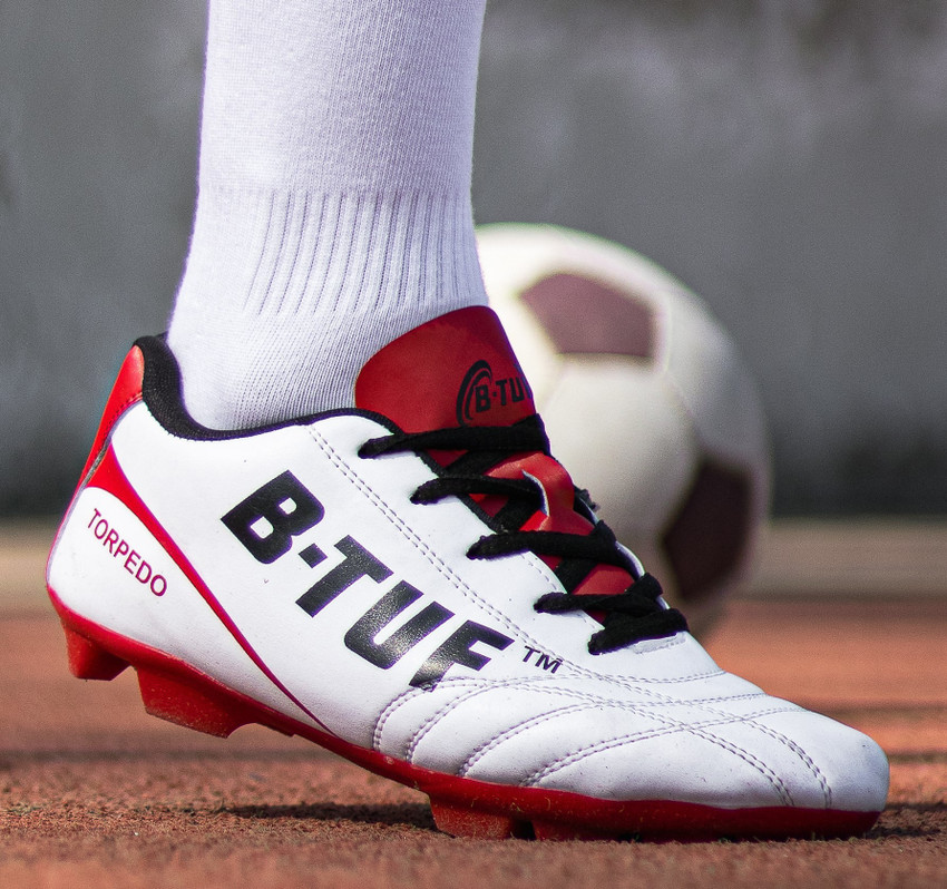 Studs for childrens football boots best sale