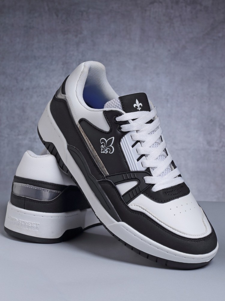 Bond street hot sale black sneakers