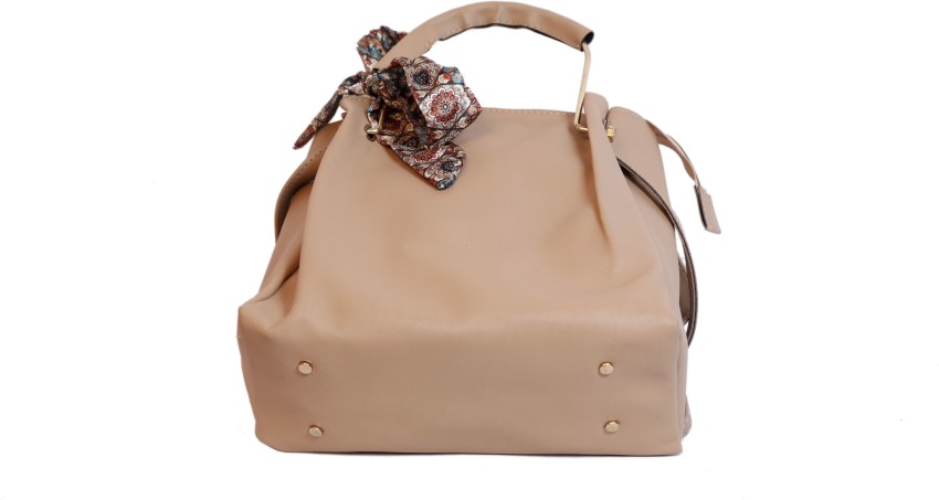 iKrush Ana Check Shoulder Bag Colour: Cream, Size: Onesize