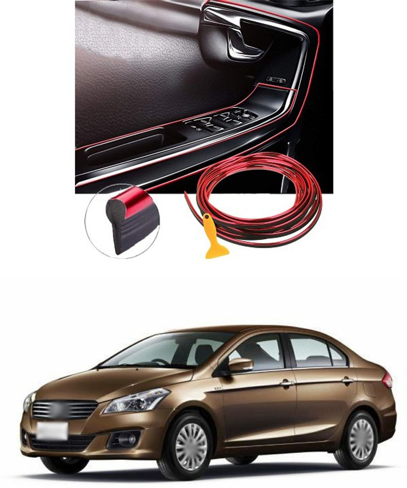 Ciaz body sales side moulding