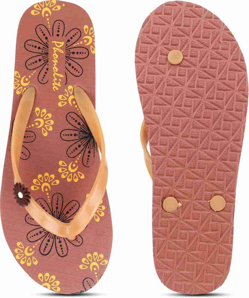 Girls simple 2025 chappal