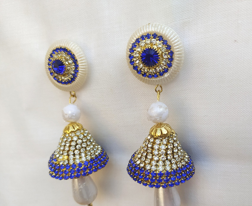 Ao traditional 2025 earrings