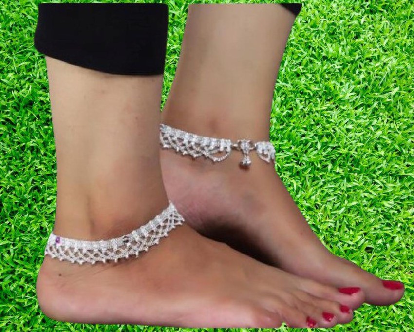 Feet hot sale anklet jewellery