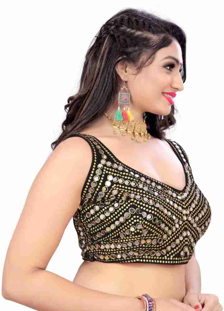 Designer backless blouse in Hyderabad at best price by Rajlaxmi Textlies  India Pvt Ltd - Justdial